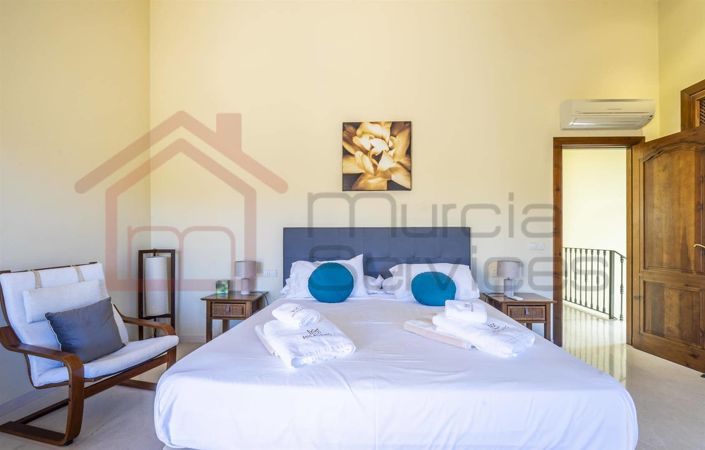 Image No.16-4 Bed Villa for sale