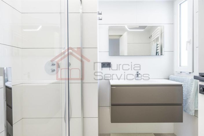 Image No.29-3 Bed Villa for sale