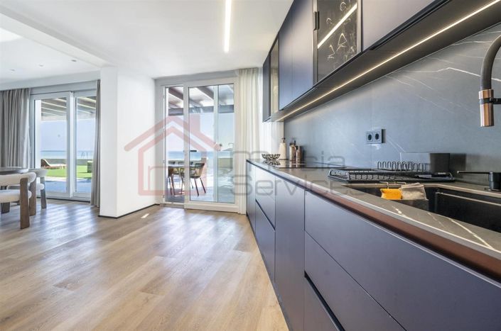 Image No.9-3 Bed Villa for sale