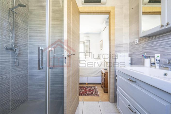 Image No.16-2 Bed Villa for sale