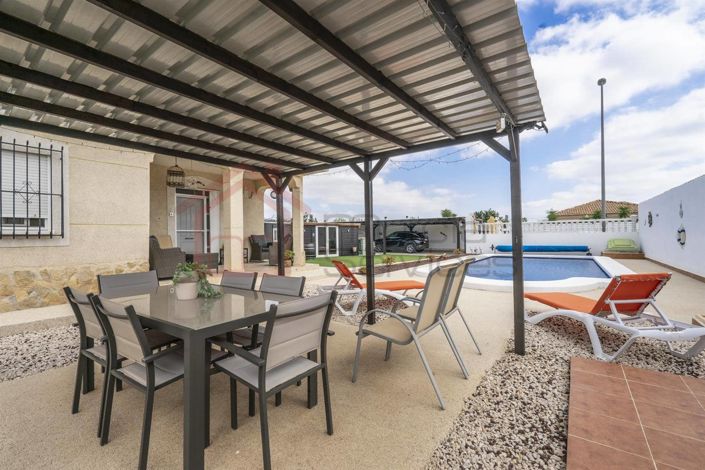 Image No.11-2 Bed Villa for sale