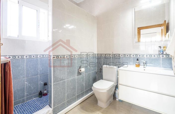 Image No.7-2 Bed Villa for sale