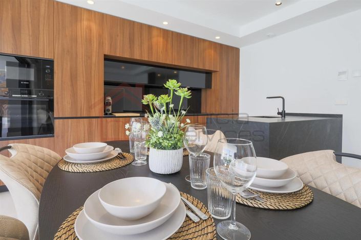 Image No.27-4 Bed Villa for sale