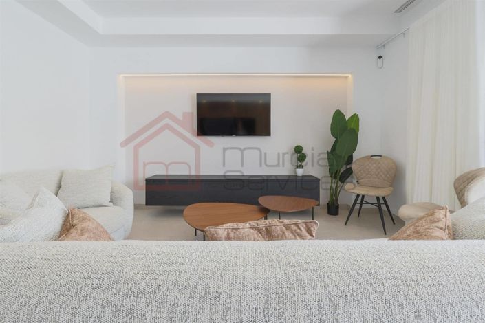 Image No.29-4 Bed Villa for sale