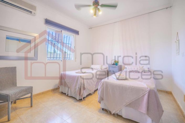 Image No.22-5 Bed Villa for sale