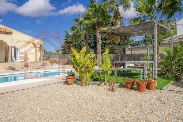 Image No.9-5 Bed Villa for sale