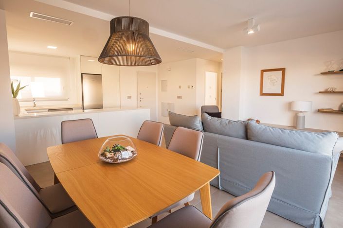 Image No.3-3 Bed Apartment for sale