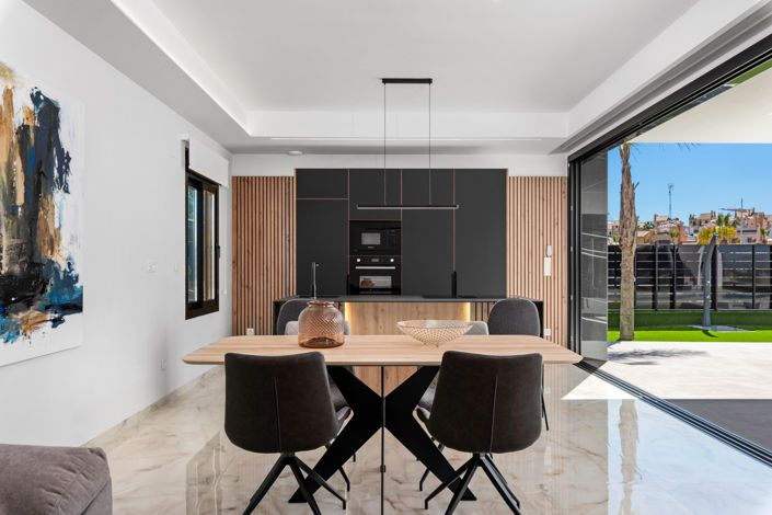 Image No.23-3 Bed Villa for sale