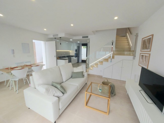 Image No.5-3 Bed Villa for sale