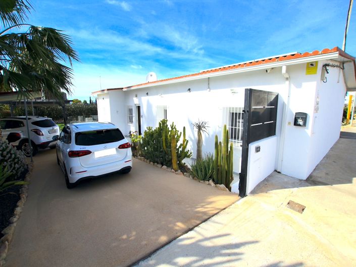 Image No.1-3 Bed Finca for sale