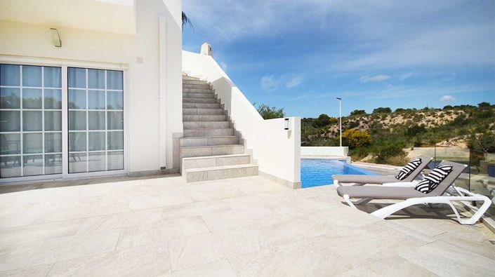 Image No.28-4 Bed Villa for sale