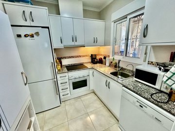 49001opportunitya3bedroomvillawithseparategue