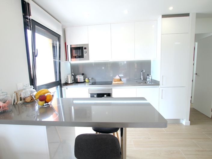 Image No.16-2 Bed Apartment for sale