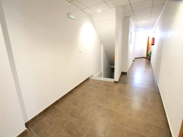 49043spacious2bedtopfloorapartmentbenijofarhi