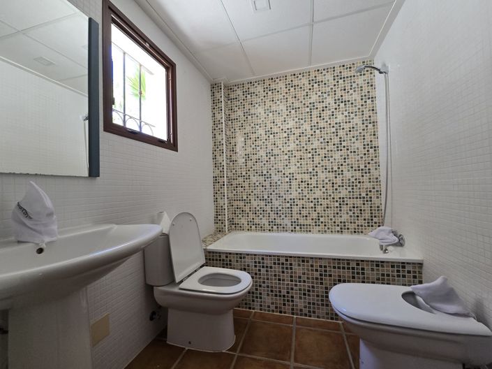 Image No.21-3 Bed Villa for sale