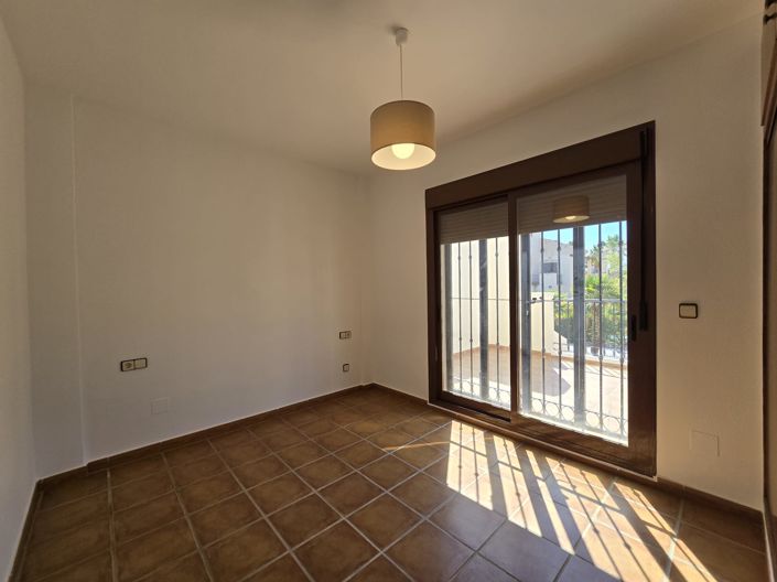 Image No.23-3 Bed Villa for sale