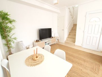 49115stylish3bed3bathsemidetachedvillawithpoo