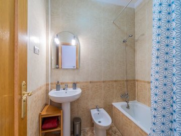 491372bedroompenthousewithaprivatesolarium090