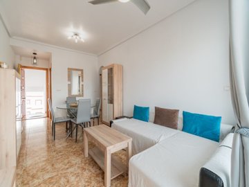 491372bedroompenthousewithaprivatesolarium090