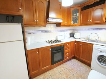 49141charming2bedroomtownhouseintheheartoflaz