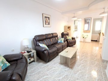 49143stylish3bed2bathsemidetachedfamilyhome15