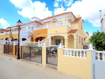 49143stylish3bed2bathsemidetachedfamilyhome15