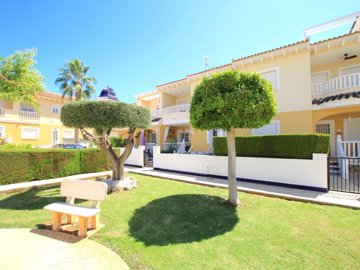 49147beautifullypresented23bedsemidetachedpro