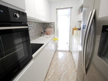 49146brightandspacious3bedroomtownhouseinlocr
