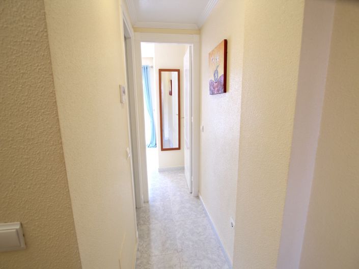 Image No.18-2 Bed Townhouse for sale