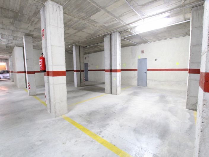 Image No.28-2 Bed Townhouse for sale