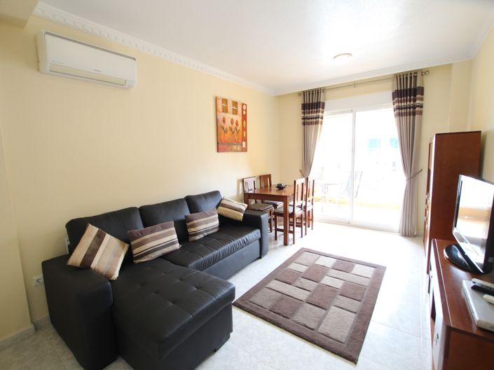 Image No.8-2 Bed Townhouse for sale