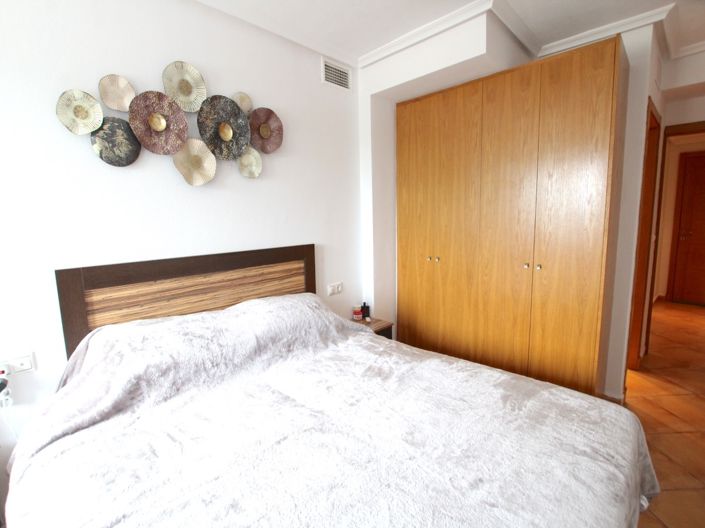 Image No.22-2 Bed Apartment for sale