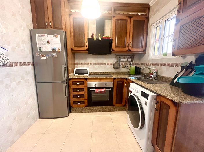 Image No.8-2 Bed Apartment for sale