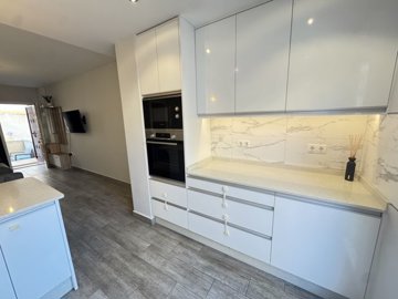 491742bed2bathlazeniaapartment151025155154dol