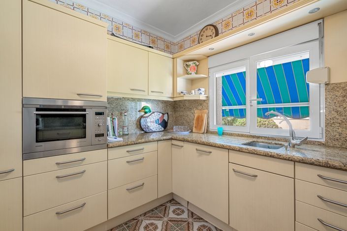 Image No.10-4 Bed Villa for sale