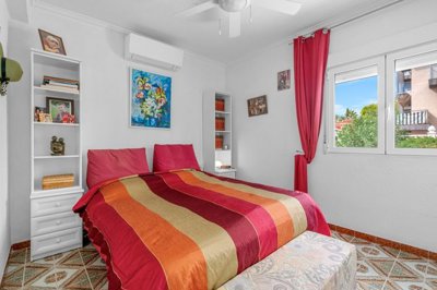 49184largesemidetachedpropertyclosetopuntapri