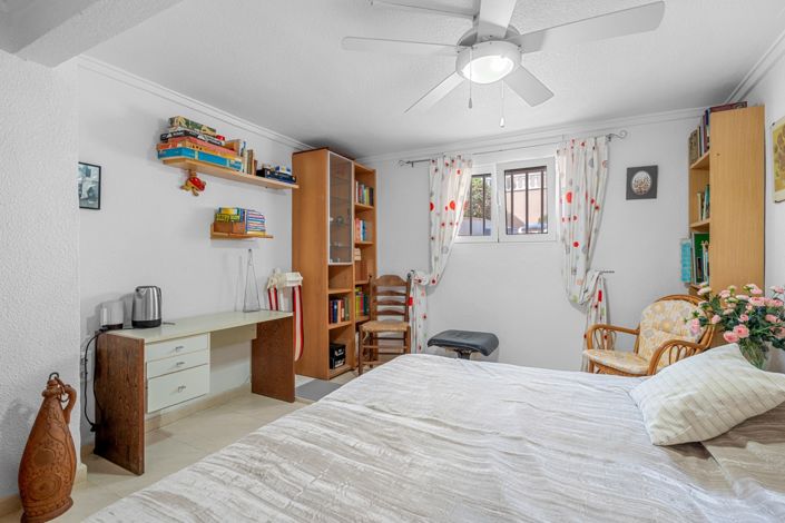 Image No.22-4 Bed Villa for sale