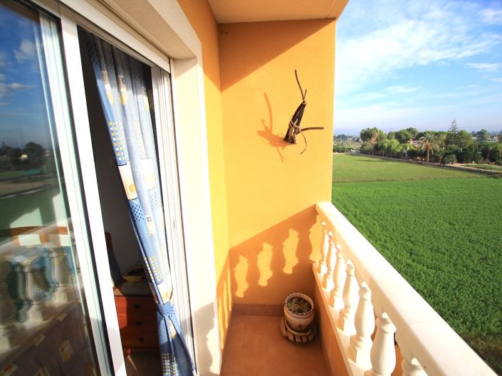 Image No.24-2 Bed Apartment for sale