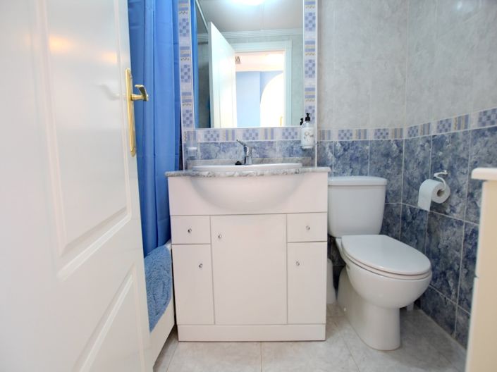 Image No.20-2 Bed Apartment for sale