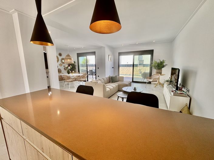 Image No.9-2 Bed Villa for sale