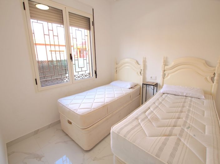 Image No.24-6 Bed Villa for sale