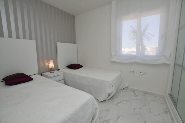 Image No.15-2 Bed Apartment for sale