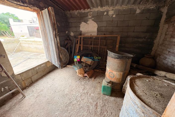 Image No.21-3 Bed Country House for sale