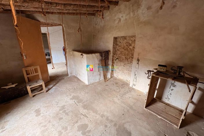 Image No.25-3 Bed Country House for sale