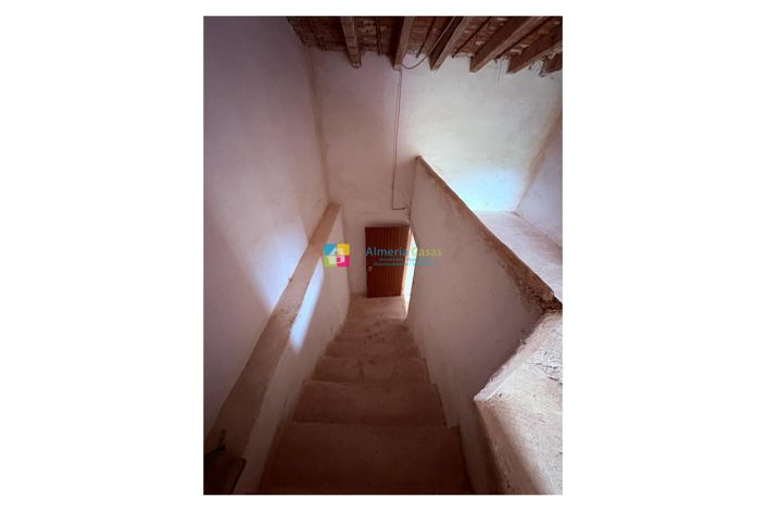 Image No.29-3 Bed Country House for sale