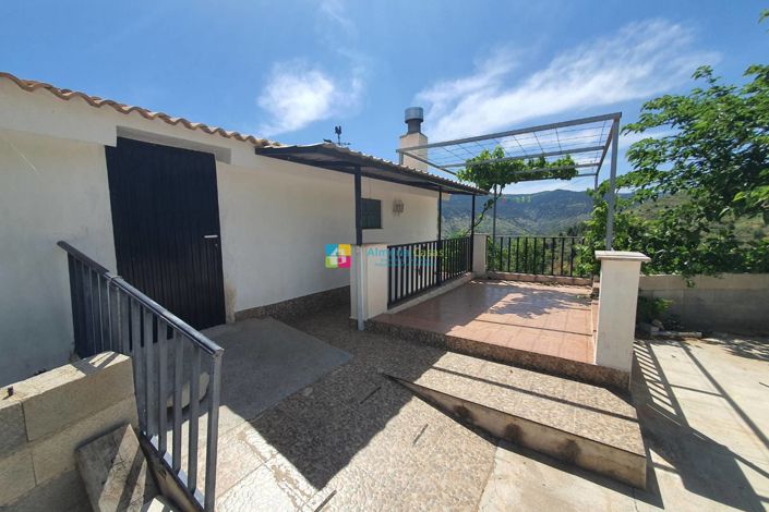 Image No.21-5 Bed Country House for sale