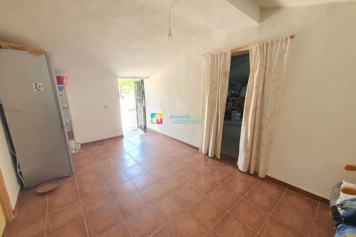 Image No.25-5 Bed Country House for sale