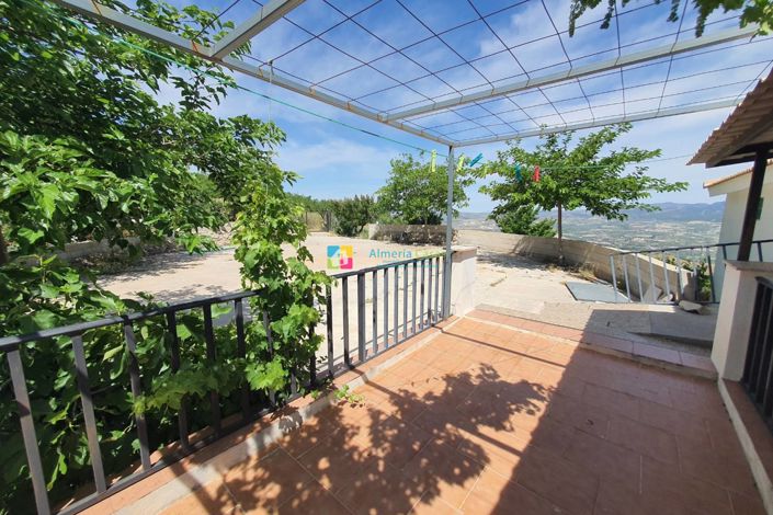 Image No.30-5 Bed Country House for sale