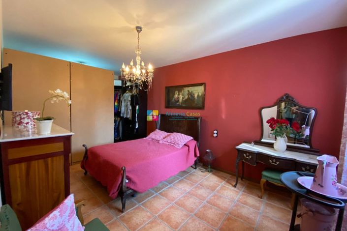 Image No.39-5 Bed Country House for sale