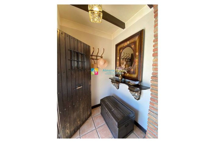 Image No.5-5 Bed Country House for sale